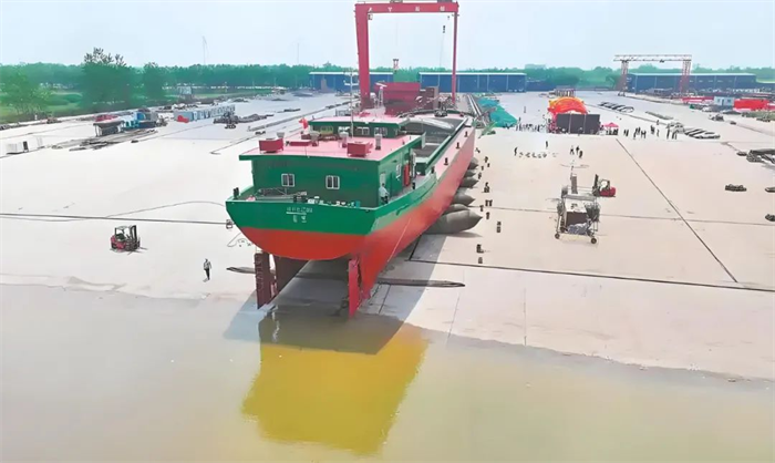 第2頁_新聞中心_蕪湖造船廠有限公司